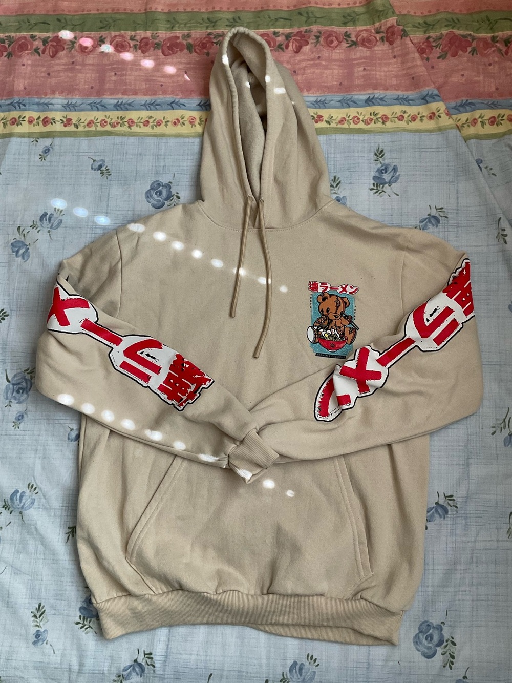 🪻Fresh Laundry Beige Graphic Hoodie